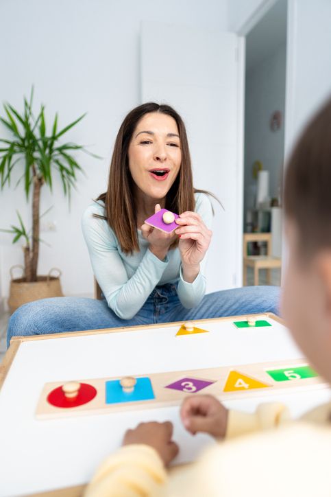 Curso de Análise do Comportamento Aplicada ao Autismo e a Outras Neurodivergências