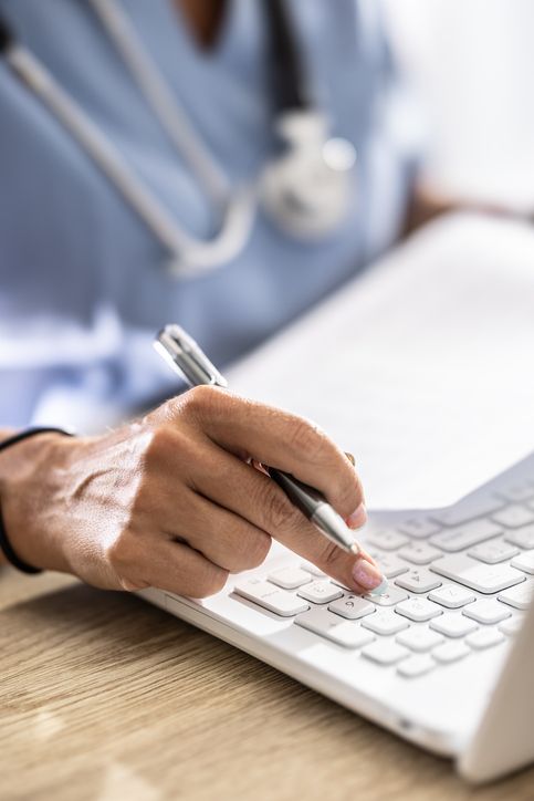 Curso de Auditoria em Saúde Digital e Inteligência de Dados