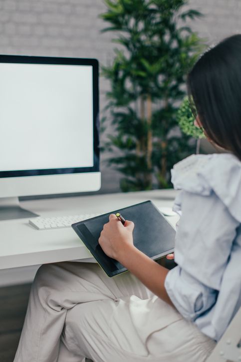 Curso de Design Gráfico em Movimento