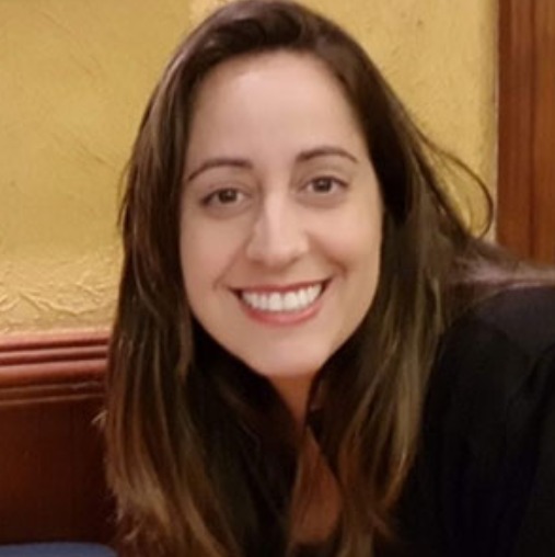 Docente Coordenadora: Fabiane Abi Rached
