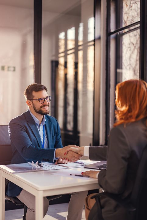Curso de MBA em Investimentos, Finanças & Banking