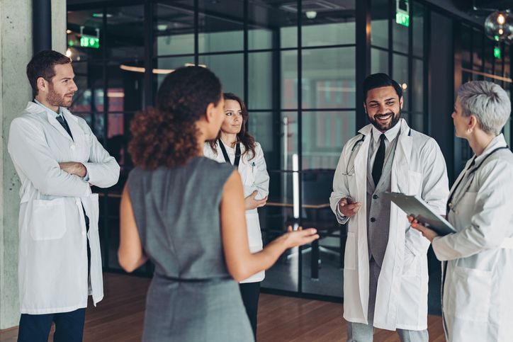 Curso de MBA em Liderança e Inovação em Saúde