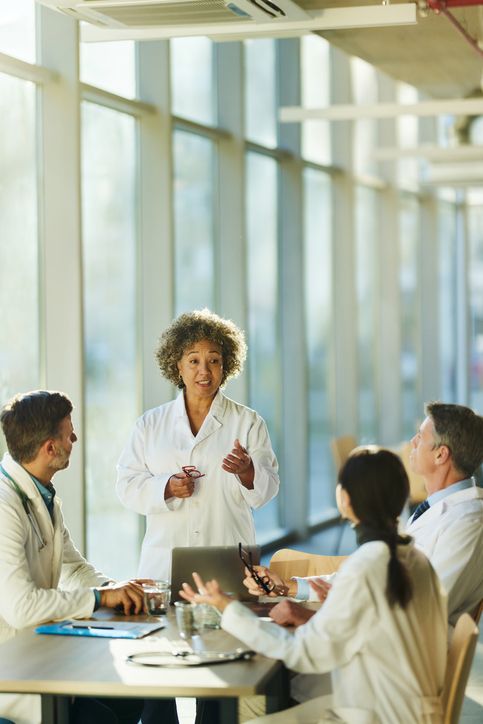 Curso de MBA em Liderança e Inovação em Saúde