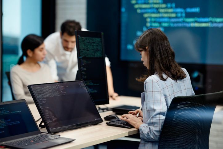 Curso de Pós-graduação em Negócios Tech: Estratégia e Inovação Digital