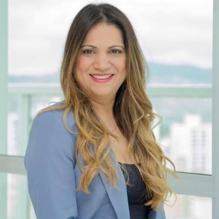 Docente Renata Elaine Ricetti Marques